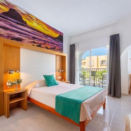 Hotel Apartamentos Vibra San Marino Sant Antoni de Portmany Екстериор снимка
