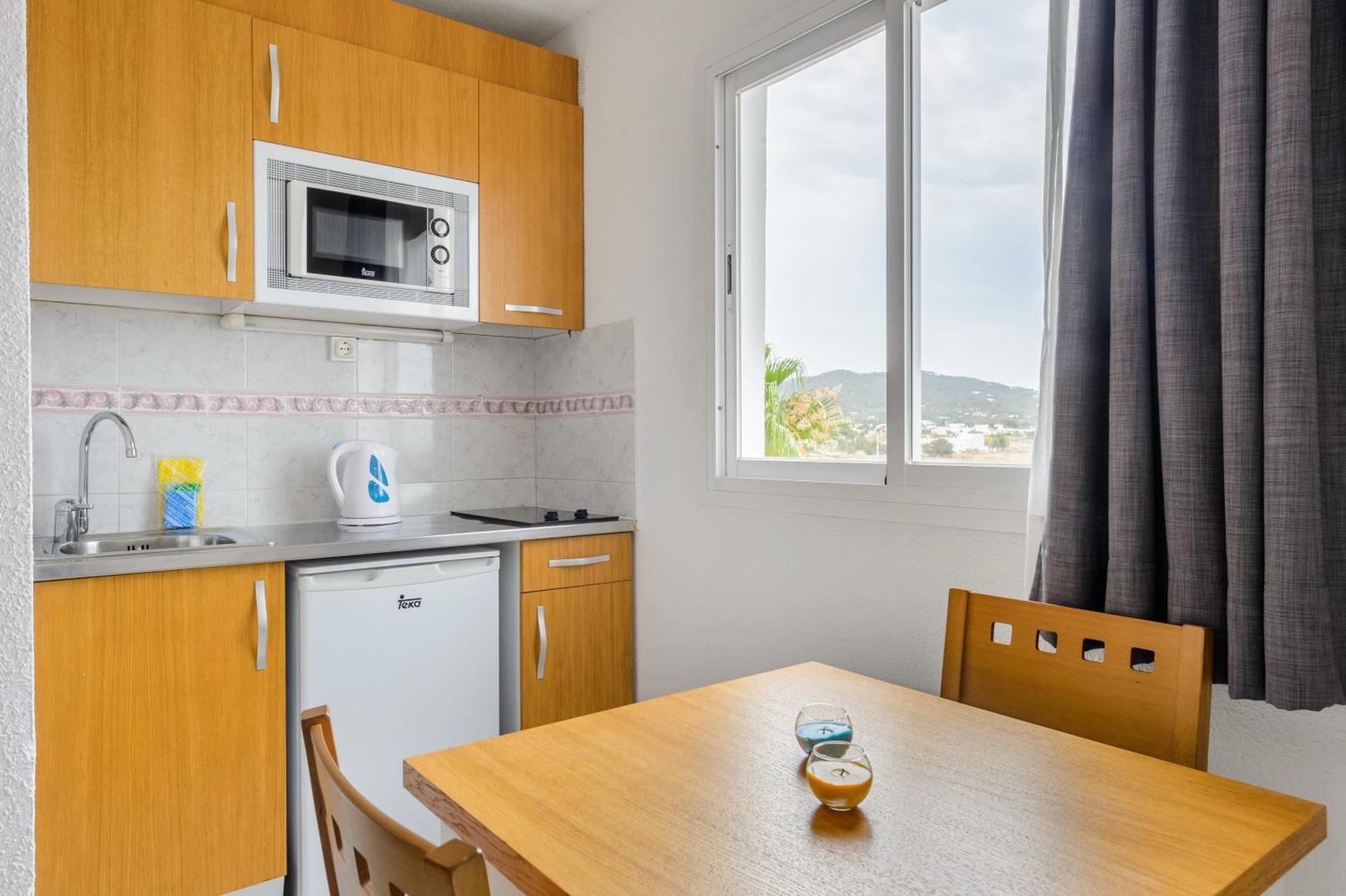 Hotel Apartamentos Vibra San Marino Sant Antoni de Portmany Екстериор снимка