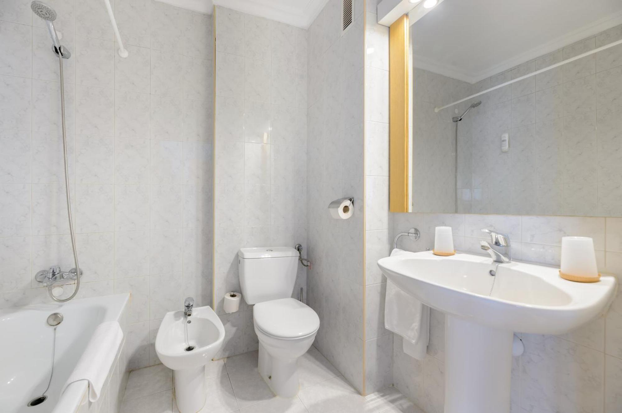 Hotel Apartamentos Vibra San Marino Sant Antoni de Portmany Екстериор снимка