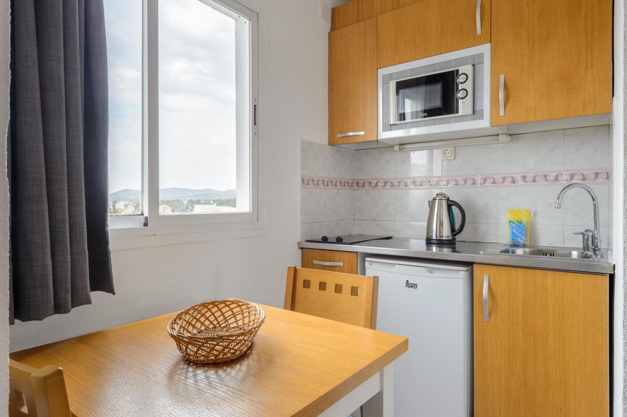 Hotel Apartamentos Vibra San Marino Sant Antoni de Portmany Екстериор снимка